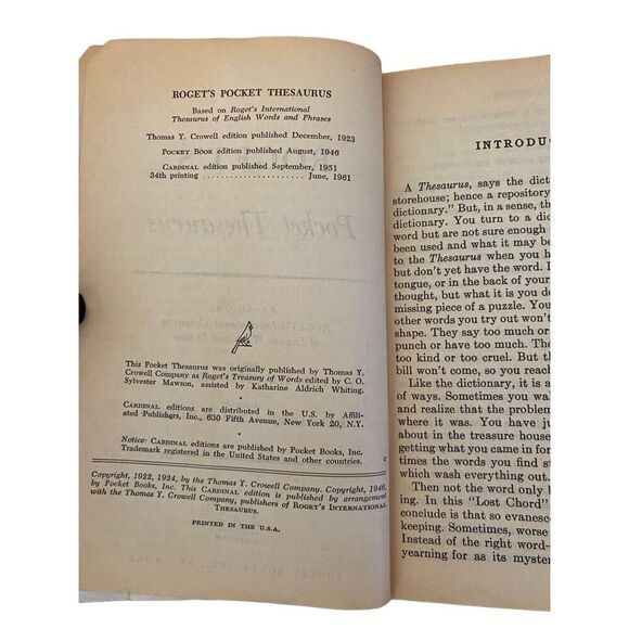 Rogets Pocket Thesaurus Pocket Books 1961 Paperback - Picture 9 of 13